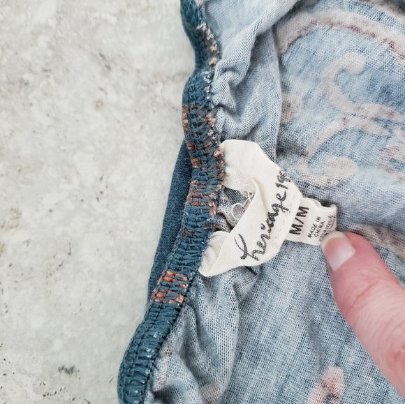 SALE! Crop Tank Top - Picture 7 of 7